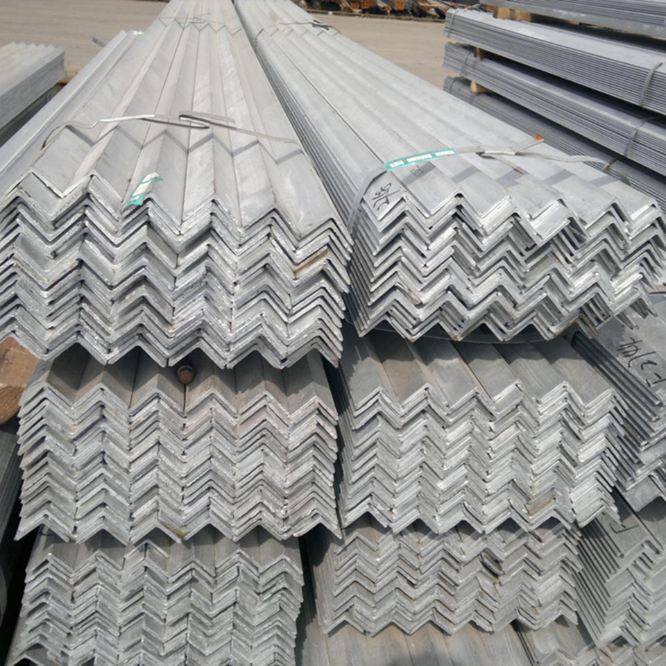 L 65 x 65 x 8 Hot Rolled Steel Equal Leg Angle