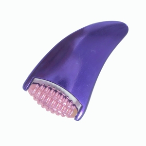 ลูกกลิ้งนวดหน้าสีม่วงแบบกำหนดเอง เครื่องขูดผิวรูปตัววี - Product Image 3