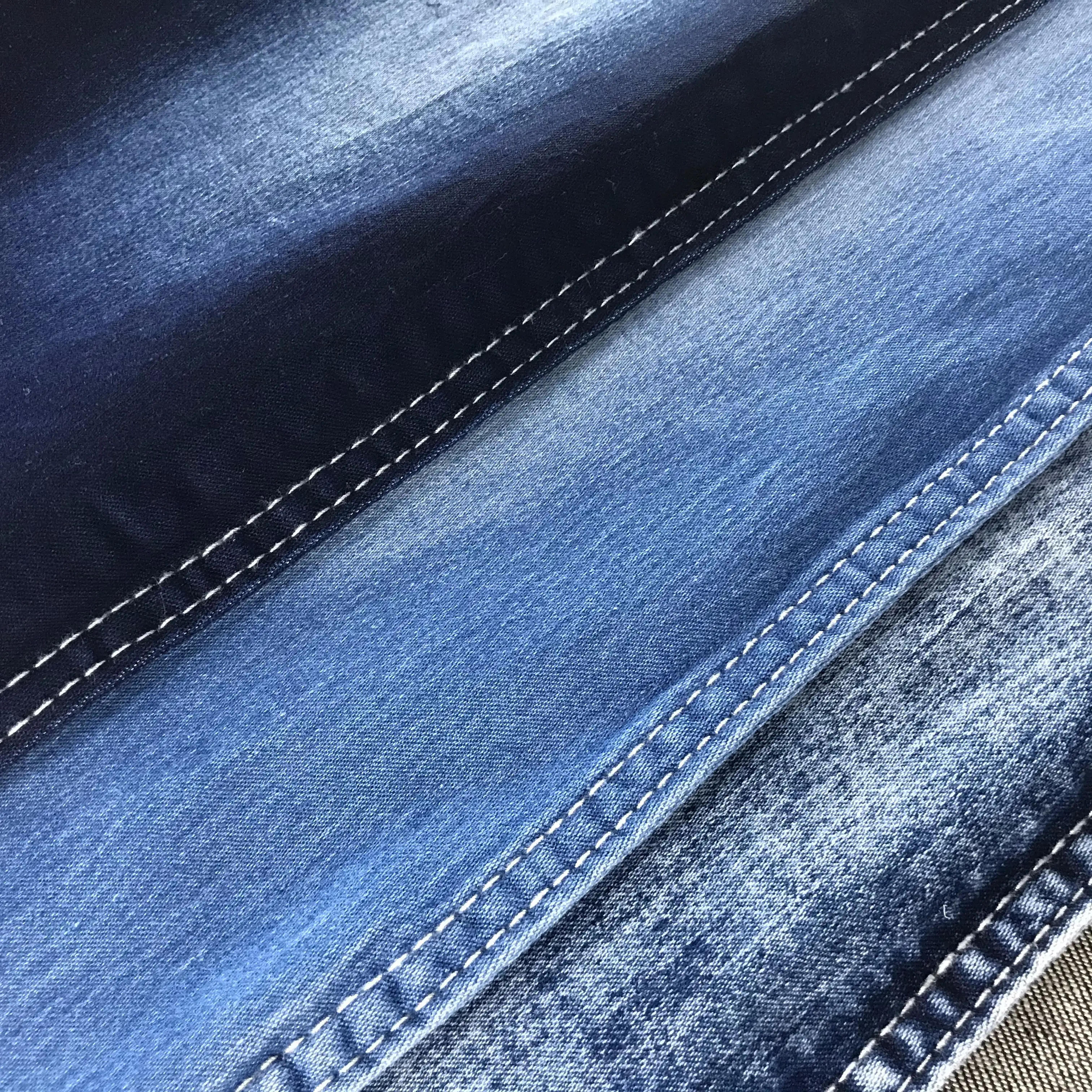 Nuovo tessuto Jeans competitivo di alta qualità tessuto Denim indaco cotone/poliestere/tessuto Denim Spandex