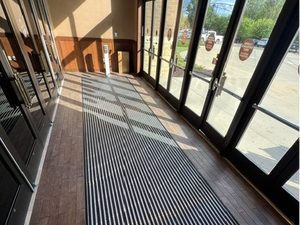 Tapete de Entrada de Aluminio Resistente, Antideslizante, para Hoteles, Oficinas y Edificios - Product Image 3