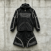 Setelan Olahraga Musim Panas Nylon Custom OEM YSJY, Jaket Zip & Celana Pendek, Detail Kontras, Windbreaker, untuk Pria