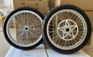 Sur-RON ชุดล้อผึ้งไฟ17x1.60 "17x2.15" ชุดยาง<span class=keywords><strong>ล้อ</strong></span>จักรยานสกปรกสีเงินสำหรับ Light Bee x surron BIKE supermoto - Product Image 2