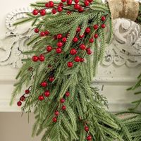 Ornamen Berry Merah Karangan Bunga Natal 50cm Gaya Amerika Hiasan Gantung Pintu Dekorasi Tanaman Hijau Kerajinan DIY