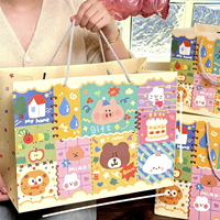 Sacs fourre-tout mignons à motifs d'animaux, sacs en papier à motif de gâteau d'anniversaire de dessin animé pour l'emballage de cadeaux de fêtes