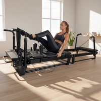 Lit de Pilates Reformer avec logo personnalisé pour l'entraînement personnel, avec ressorts de tension allemands et housse de tapis résistante aux déchirures