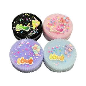 Juguete Blandito Antiestrés con Forma de Galleta Creativa y Adorable para Divertirse - Pequeño Dispositivo Popular para Apretar Galletas - Product Image 4