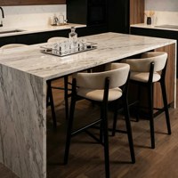 Tabouret de bar commercial de style nordique en bois massif à dossier haut avec accoudoirs et repose-pieds - Chaise de salle à manger d'hôtel au design minimaliste