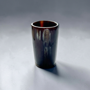 Verre à boire en corne naturelle de luxe, fait main, tasse en corne de buffle, mug viking, vaisselle rustique, cadeau pour bars, hôtels, restaurants - Product Image 1