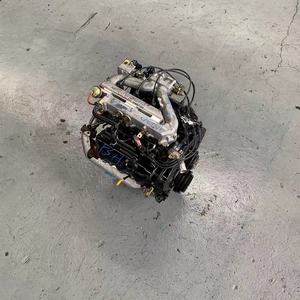 Nuevo conjunto de motor VG20E VG20ET VG20DET para Nissan Hongqi Century Star Motor condición usada de alta calidad - Product Image 2