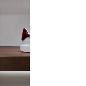 Nouvelles Chaussures de Marche Blanches Simples et Tendance 2026, Baskets Décontractées en Cuir Respirant Multi-Complémentaires - Product Image 1