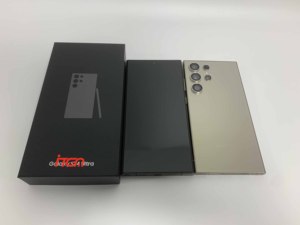 Smartphone 5G Usato di Grado A+ 90% Nuovo Originale Sbloccato di Seconda Mano <span class=keywords><strong>256</strong></span> <span class=keywords><strong>GB</strong></span> per Galaxy S24 Ultra - Product Image 1