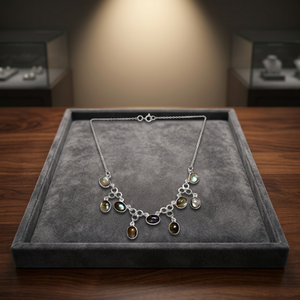 Collar de plata tibetana con labradorita para mujer, diseño ovalado con bisel, cadena de caja de 18 pulgadas, joyería clásica para fiestas - Product Image 4