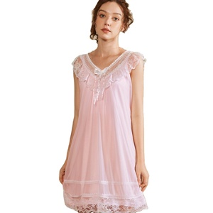 Nuova <span class=keywords><strong>principessa</strong></span> camicia <span class=keywords><strong>da</strong></span> notte fata di seta di ghiaccio con bretelle pigiama carino dolce pigiama <span class=keywords><strong>da</strong></span> <span class=keywords><strong>donna</strong></span> - Product Image 1