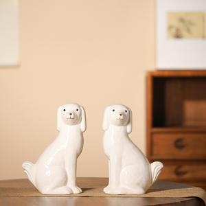 Jingdezhen-Ornements de <span class=keywords><strong>chien</strong></span> en céramique blanche éco-responsable Pop Art Sculpture bijoux pour décoration intérieure Art déco design de table durable - Product Image 3