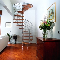 Escalier en colimaçon moderne, durable, écologique, en acier inoxydable et verre, pour extérieur, taille personnalisée, installation facile pour usage résidentiel