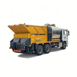 Camion d'étanchéité de gravier synchrone de largeur de couche d'étanchéité de 4m XTF1003 Scellant de copeaux synchrone d'asphalte à vendre - Product Image 3