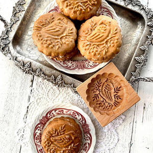 Découpeur de biscuits et de gâteaux de lune en bois sculpté d'animaux fait à <span class=keywords><strong>la</strong></span> main à partir de bois - Product Image 3