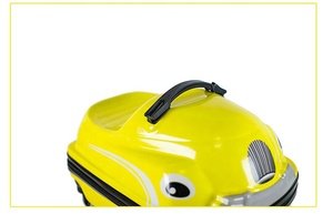 Valigia per Bambini da 20 Pollici alla Moda, Leggera, Rigida in ABS/PC, con Ruote Girevoli a Forma di Auto, Giocattolo per Viaggi e Scuola - Product Image 4