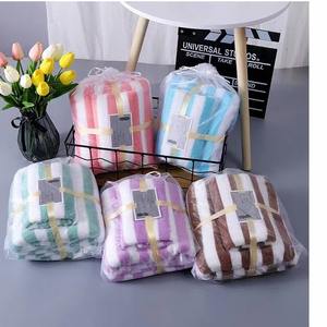 Serviette <span class=keywords><strong>de</strong></span> <span class=keywords><strong>bain</strong></span> et <span class=keywords><strong>de</strong></span> <span class=keywords><strong>plage</strong></span> en microfibre corail à carreaux tissés, séchage rapide, ensemble large et épais, douce pour adultes - Product Image 2