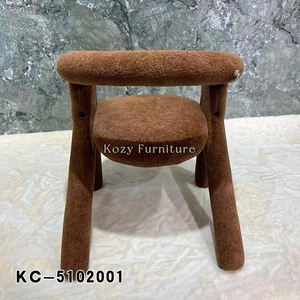 Chaise en <span class=keywords><strong>tube</strong></span> courbé de forme spéciale de luxe léger chaise de salle à manger en velours minimaliste pour bureau à domicile tabouret de coiffeuse créatif design - Product Image 3