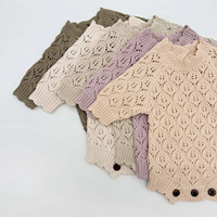 Combinaison en tricot pour bébé, tricot texturé à œillets floraux avec boutons, body à manches longues pour nouveau-né, tenue de bébé