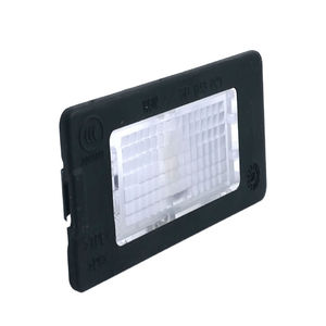 Luz de matrícula LED Volkswagen 5N0943021 de material PC con fijación por tornillo para Golf, Tiguan, Sharan, Polo, Jetta, Passat - Product Image 1