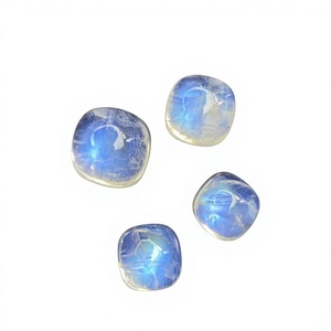 Lot certifié de pierres précieuses en vrac, cabochons de pierre de lune arc-en-ciel naturelle, forme coussin carré, 17,54 carats - Product Image 1