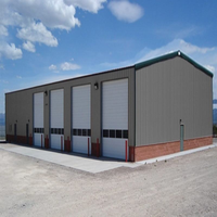 Entrepôt préfabriqué en acier à faible coût, garage, hangar, entrepôt avec un design moderne pour une utilisation en extérieur