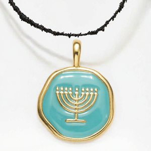 Collar con Colgante de Menorá de Plata de Ley 925, Chapado en Oro, con Circonita y Esmalte, Amuleto Judío, Regalo para Hanukkah o Bar Mitzvah - Product Image 3