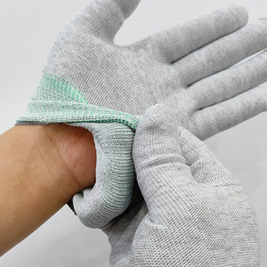 Gants de travail antistatiques en nylon et fibre de carbone avec bouts des doigts texturés pour la réparation automobile et l'usinage - Product Image 2