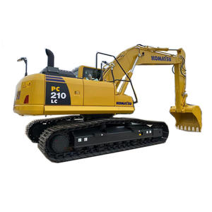 Excavatrice Komatsu PC210-8 d'occasion, origine Japon, faible nombre d'heures, composants essentiels : boîte de vitesses, pompe, moteur, roulement - Product Image 1