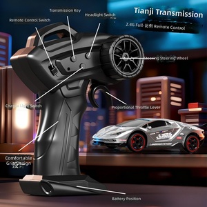 Voiture de course télécommandée RC 1:24 à quatre roues motrices, haute vitesse, drift, Hellcat, jouet pour enfants, coffret cadeau, matériau ABS, éclairage - Product Image 4