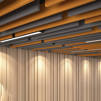 Fabricant chinois de panneaux de plafond acoustiques suspendus en polyester Carreaux de plafond acoustiques en PET Conception de nuages et de chicanes Plafond acoustique