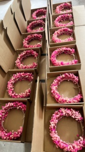 Corona Floreale Bohemien con Fiori Secchi e Stabilizzati, Fatta a Mano, Elegante ed Eco-Sostenibile, Ghirlanda per Capelli per Matrimoni all'Aperto ed Elopement - Product Image 6