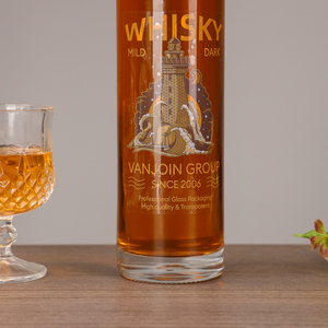 <span class=keywords><strong>Whisky</strong></span> vintage classique 750 ml en verre, boissons alcoolisées, prix Égypte, whiskies mélangés pour boissons alcoolisées et chocolat - Product Image 2