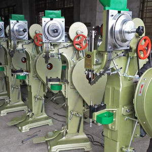 Machine à riveter <span class=keywords><strong>pneumatique</strong></span> robuste RPB pour blocs de frein, embrayages et casques de moto - Product Image 5