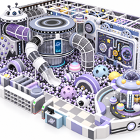 Structure de jeu personnalisée pour enfants : équipement de terrain de jeu intérieur sur mesure avec toboggan, piscine à balles et structure robotique en spirale pour l'escalade