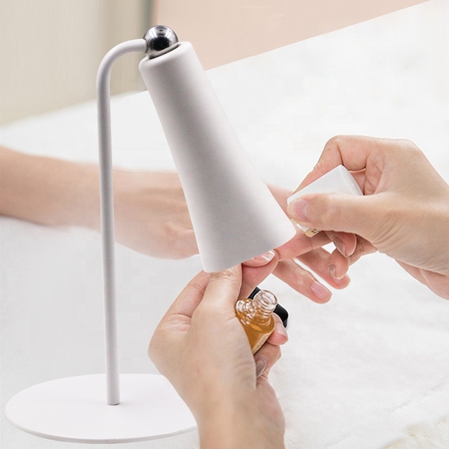 2024 NEW Magnetic Detachable Touch Button Mini Cordless Rechargeable Flashing Light Nail Gel Tips Lamp With Clip