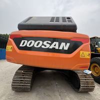 Excavatrice sur chenilles d'occasion Doosan DX225LCA 22 tonnes, modèle 2018, avec pompe moteur et roulement testés et inspectés – Vente de matériel de construction