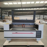 Machine de découpe et de gravure au laser CO2 industrielle 1390 pour le bois, l'acrylique, le MDF