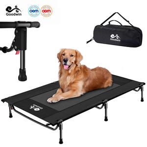 Cama para perro de camping impermeable elevada grande para exteriores de aluminio - Product Image 1