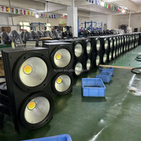 Lampu Sorot Penonton 2 Mata 200W COB Blinder LED Strobe Light 2 Mata 200W COB Blinder Light 200W 2 Mata COB Lampu Penonton Fresnel