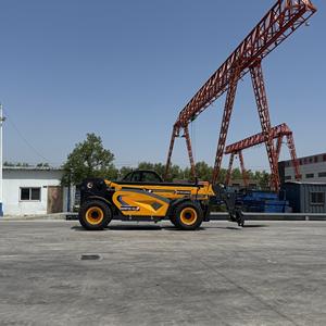 رافعة شوكية تلسكوبية صغيرة 5 طن 18 متر 4 × 4 بأربع عجلات مع رافعة ذراع الرافعة - Product Image 5
