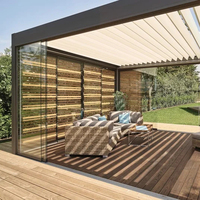 Pergola bioclimatique motorisée en aluminium avec toit réglable imperméable, espaces de vie extérieurs, balcon