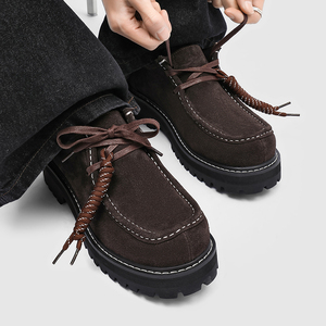 26140 2026 Nuovo Stile <span class=keywords><strong>Scarpe</strong></span> Kangaroo con Suola Spessa e Rialzo, <span class=keywords><strong>Scarpe</strong></span> Derby Retrò a Punta Larga, <span class=keywords><strong>Scarpe</strong></span> Casual da <span class=keywords><strong>Uomo</strong></span> in Pelle alla Moda - Product Image 1