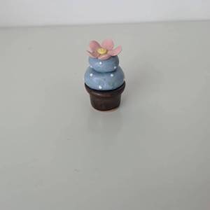 Mini Adorno de Cactus Hecho a Mano en Cerámica, Cocido en Horno Tradicional - Product Image 2