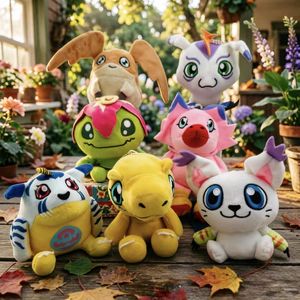 Venta al por mayor de <span class=keywords><strong>Agumon</strong></span>, Gabumon, Gomamon, Palmon, Patamon, Tailmon, muñeco de peluche de algodón PP súper suave de 10-13 cm, llavero colgante, juguete de peluche - Product Image 4