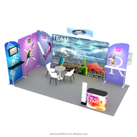 Stand d'exposition en vente chaude 3x6m 10*20 pieds, tube en aluminium durable, tissu tendu, stands d'exposition commerciaux pour événements