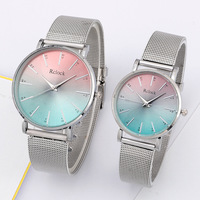 Montre à quartz dégradé de conception simple de luxe pour accessoire populaire de style explosion pour dames