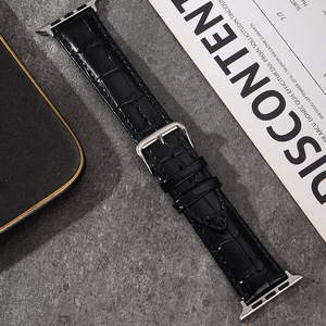 Correa <span class=keywords><strong>de</strong></span> reloj <span class=keywords><strong>de</strong></span> cuero genuino compatible con <span class=keywords><strong>Apple</strong></span> <span class=keywords><strong>Watch</strong></span> Series 11 10 9 8 7 <span class=keywords><strong>6</strong></span> 5 4 3 SE, correa <span class=keywords><strong>de</strong></span> liberación rápida con hebilla clásica - Product Image 4